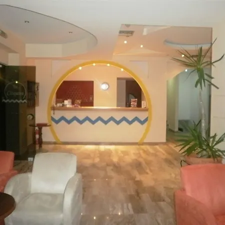 Cleopatra Classic ホテル